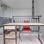 Oyo Life 93034 Ayri Home
