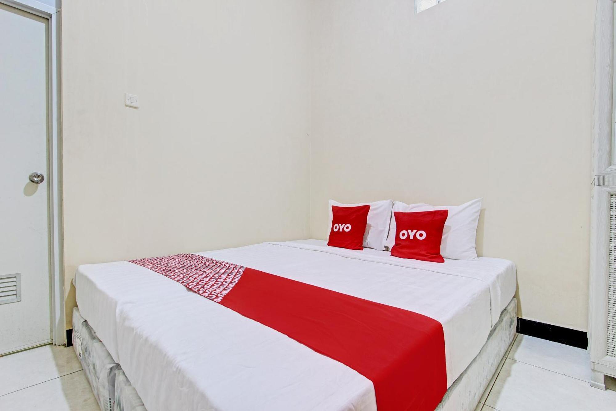 Oyo Life 93034 Ayri Salatiga