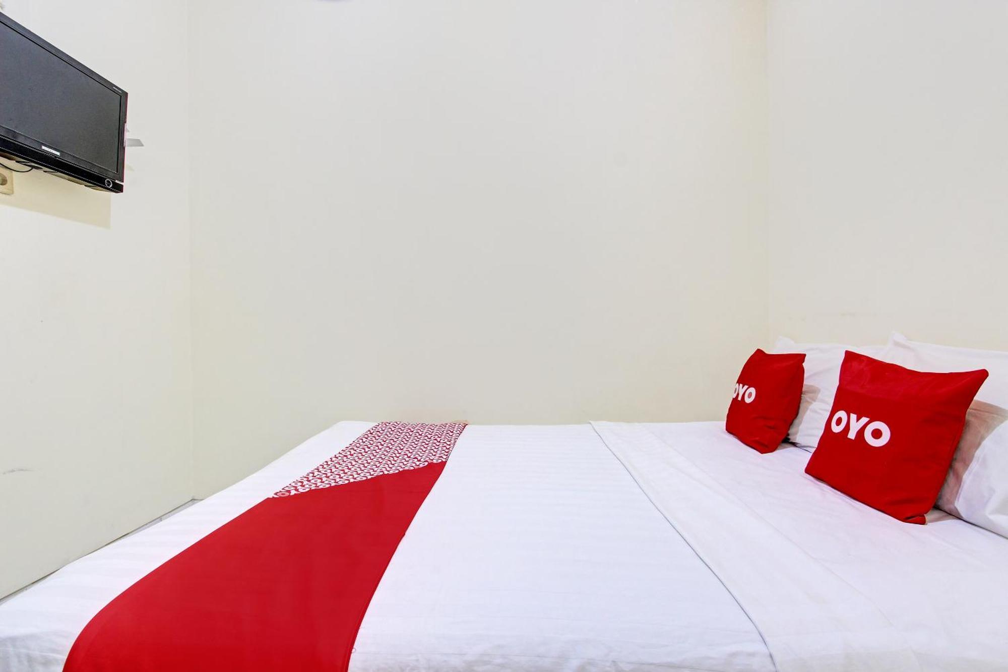 Oyo Life 93034 Ayri Hotel